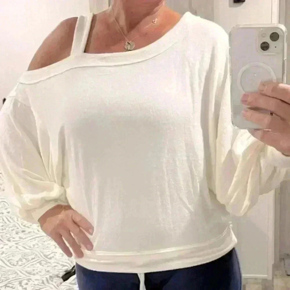 We the Free Off The Shoulder Cream Balloon Sleeve CropTop Women’s Size XS - Picture 3 of 7